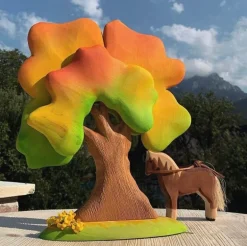 Large Oak Tree - Autumn