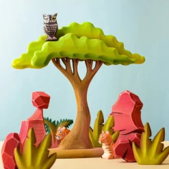 Large Wooden Acacia Tree