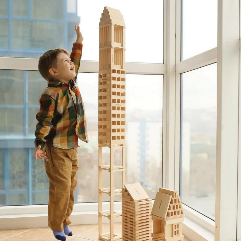 Large Wooden Building Blocks - DaVinci