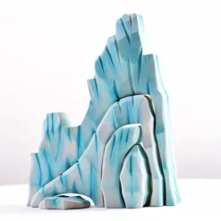 Large Wooden Icy Cliffs