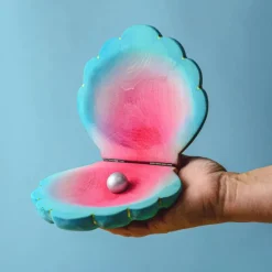 Large Wooden Shell & Pearl