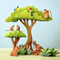 Wooden Amazonian Parrot