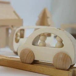Wooden Car With Passengers