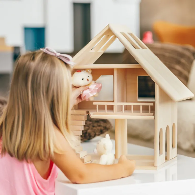 Wooden Doll House - Majesty