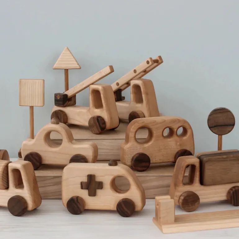 Wooden Emergency & Construction Vehicle Set