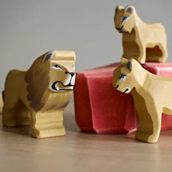 Wooden Lion