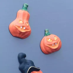 Wooden Magnet - Scary Pumpkin Orange