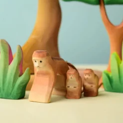 Wooden Monkey - Mother