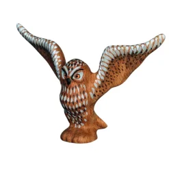 Wooden Owl - Flying