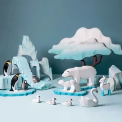 Wooden Polar Bear Set - Mum & Two Cubs