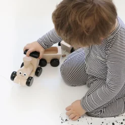 Wooden Pull Along Train - Poppy