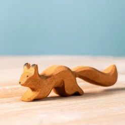 Wooden Squirrel - Running