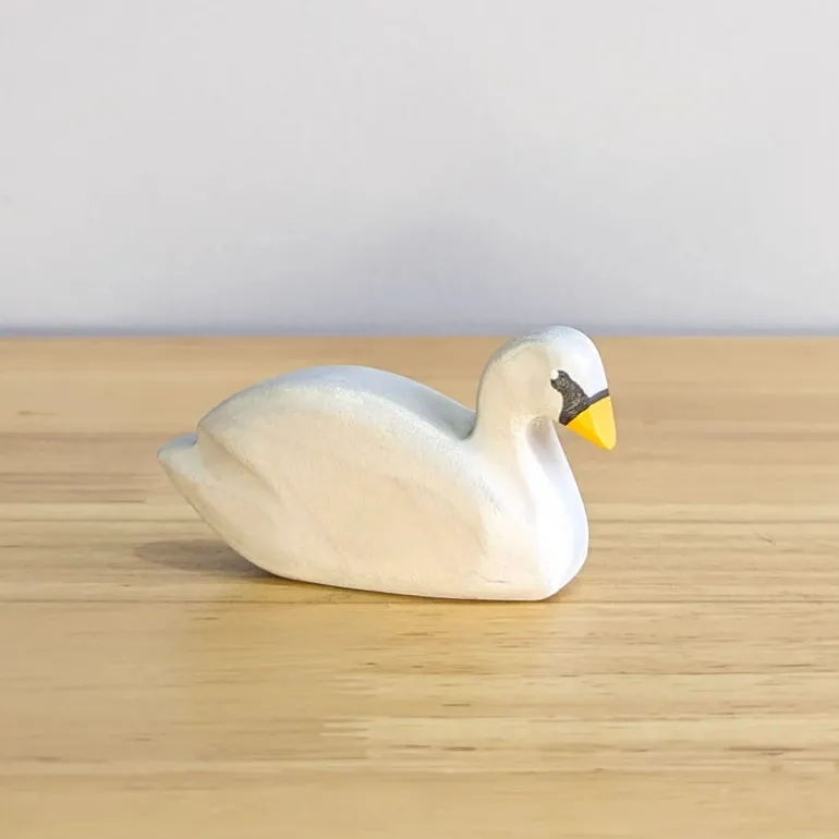 Wooden Swan - White