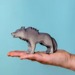 Wooden Wolf Growling