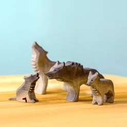 Wooden Wolf Howling